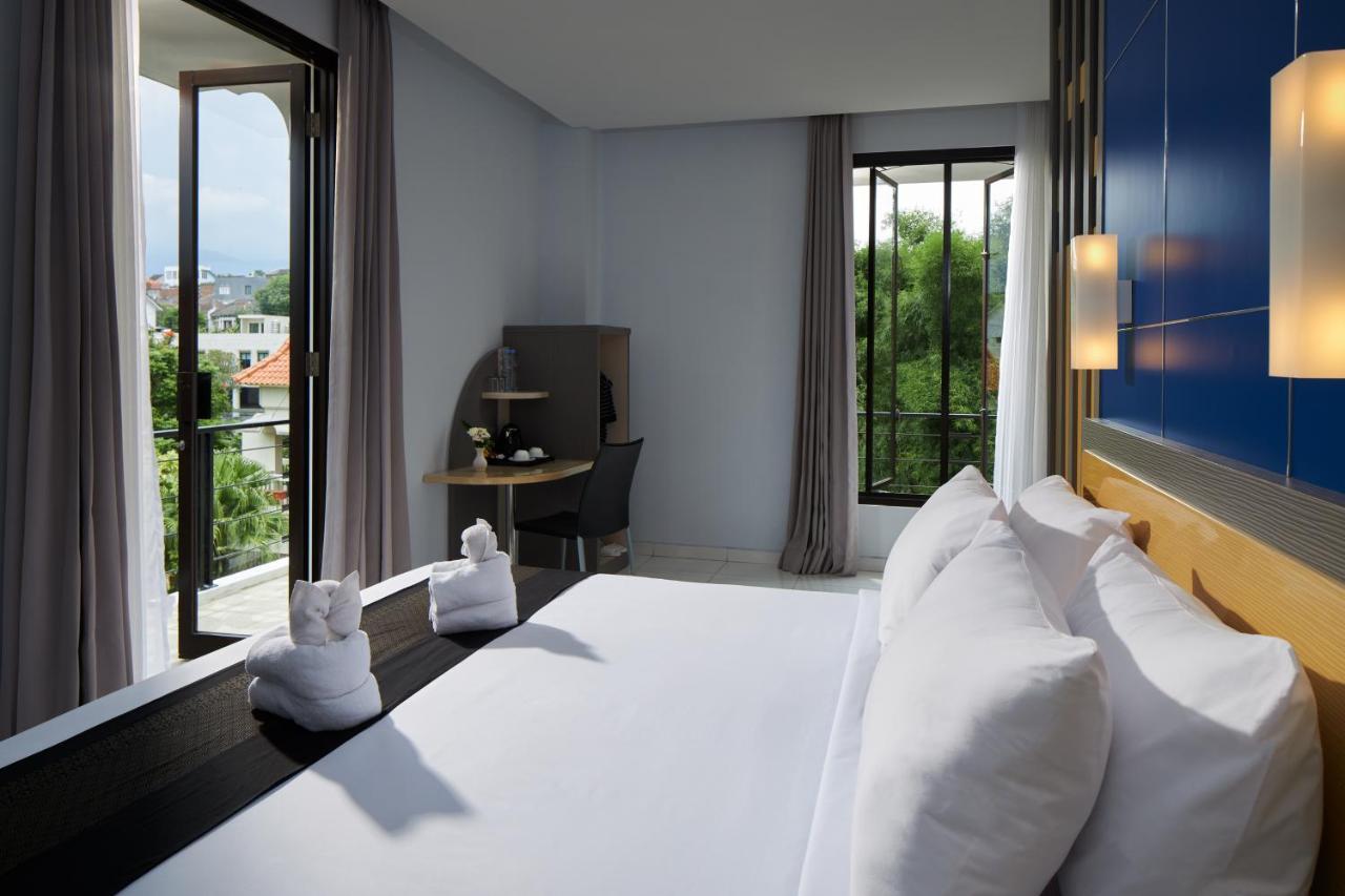 El Hotel Malang Eksteriør billede