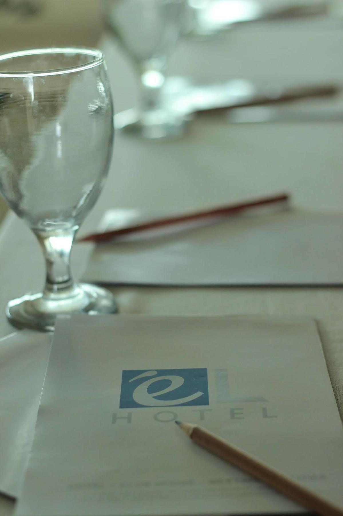 El Hotel Malang Eksteriør billede